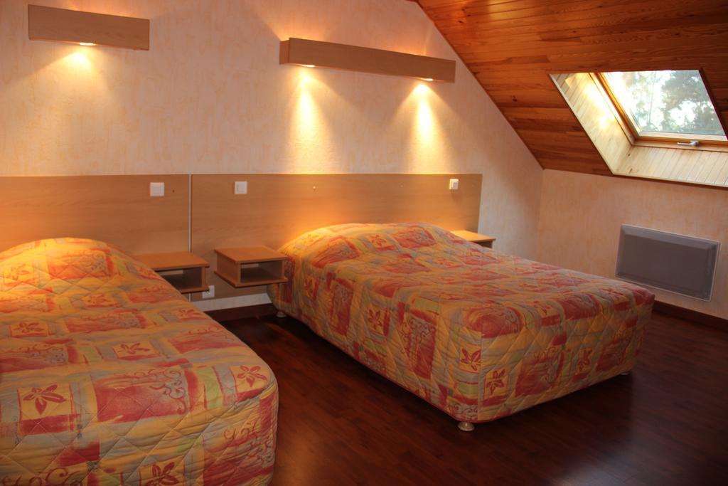 Hotel Restaurant Logis La Meridienne Anglards de Saint Flour Rum bild